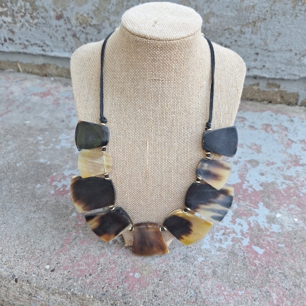 CHICO'S 'CALISTA' FAUX HORN GOLDTONE STUD BIB NECKLACE